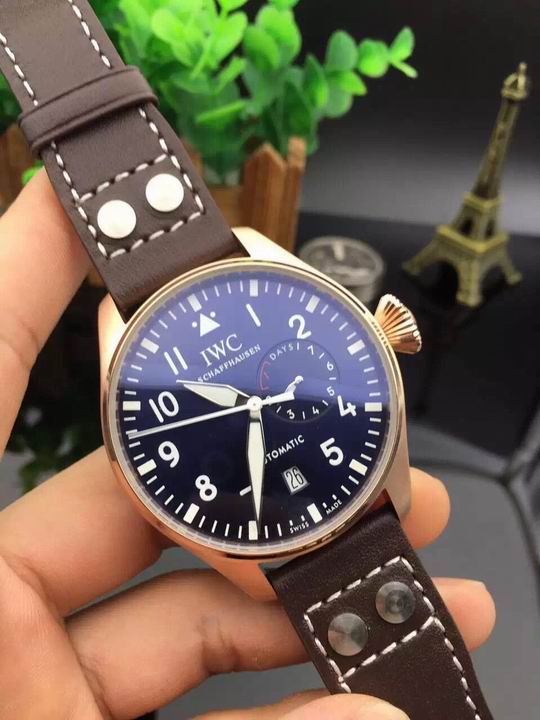 IWC watch man-481